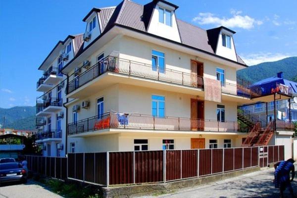 Гостевой Дом Жемчужина Gagra Exterior photo